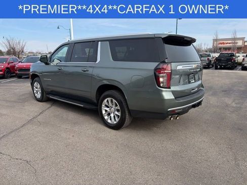 Used 2023 Chevrolet Suburban Premier image 12