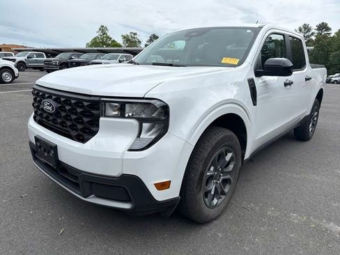 Used 2025 Ford Maverick XLT w/ XLT Luxury Package AWD/4WD image 1