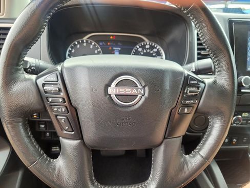 Used 2024 Nissan Frontier SV w/ SV Convenience Package RWD image 26