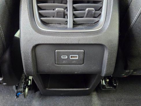 Certified 2024 Chevrolet Blazer LT w/ Convenience Package FWD image 19