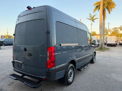 Used 2019 Mercedes-Benz Sprinter 144 image 7