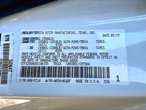 Certified 2019 Toyota Tacoma SR5 AWD/4WD image 33