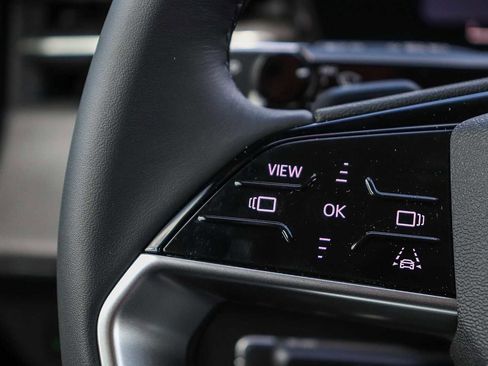 New 2026 Audi Q3 quattro 2.0T AWD/4WD image 18