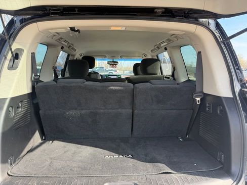 Used 2017 Nissan Armada SV w/ Driver Package RWD image 6