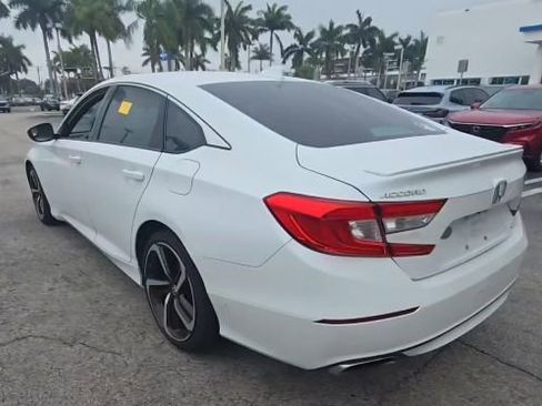 Used 2019 Honda Accord Sport image 4