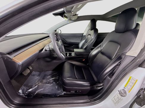 Used 2021 Tesla Model 3 Standard Range Plus image 21