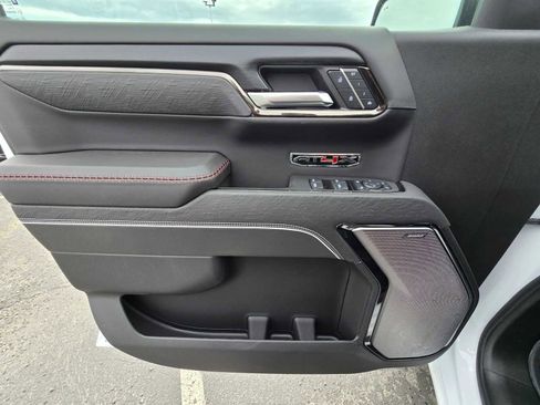 New 2024 GMC Sierra 1500 AT4X w/ AT4X AEV Edition image 25