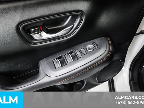 Used 2025 Honda HR-V Sport image 48