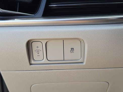 New 2026 Kia Sorento S FWD image 28