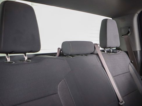 Used 2022 Chevrolet Silverado 2500 Custom w/ Custom Value Package image 28