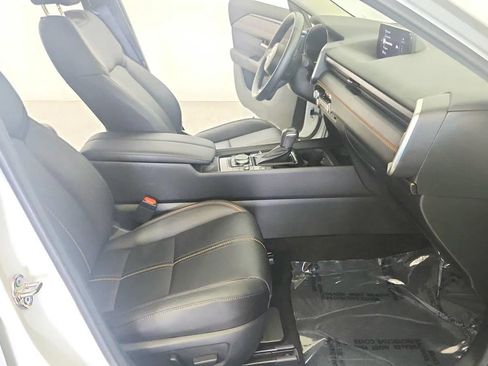 Used 2025 MAZDA CX-50 AWD 2.5 Hybrid w/ Premium Pkg image 30
