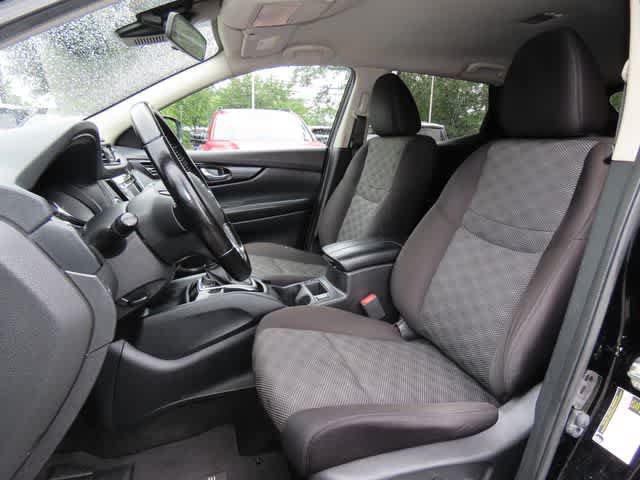 Used 2021 Nissan Rogue Sport SV AWD/4WD image 12