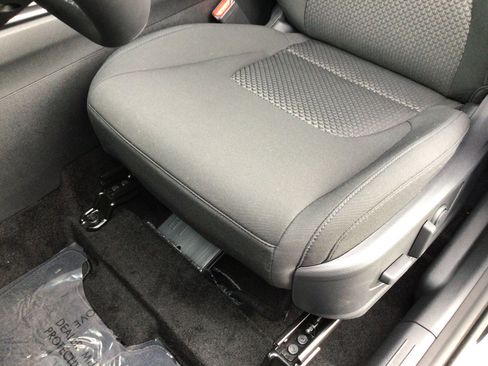 New 2026 Kia Sportage S image 10