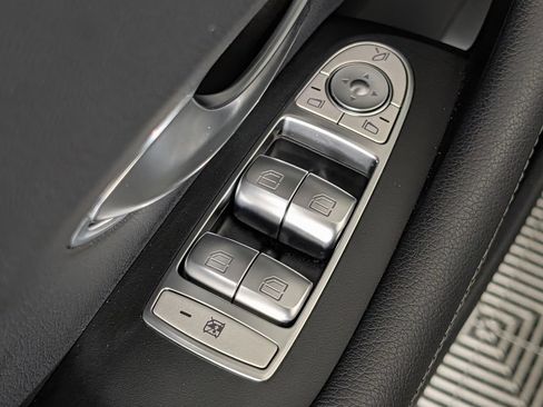 Used 2023 Mercedes-Benz E 450 Cabriolet image 27