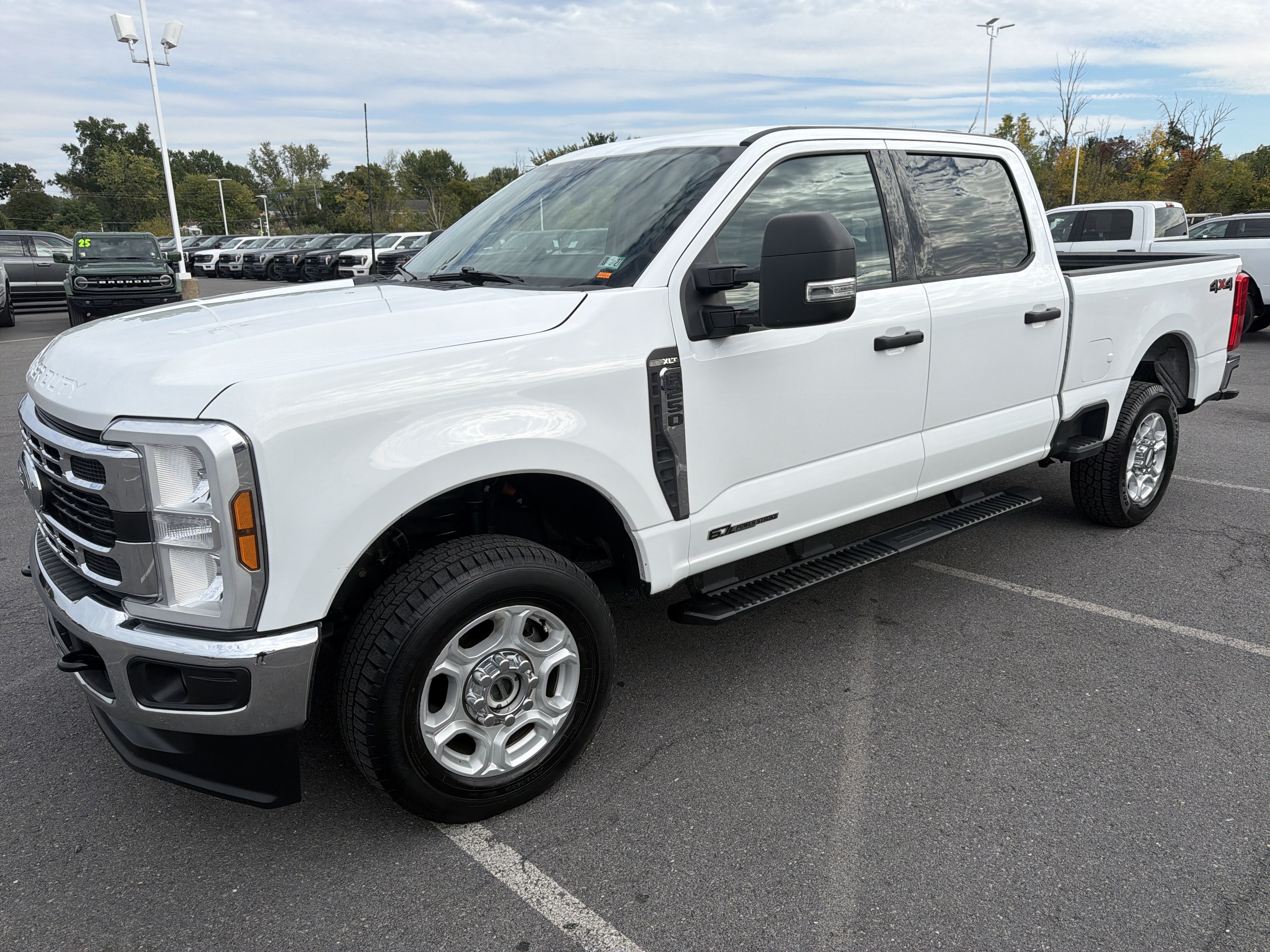 Certified 2025 Ford F250 XLT AWD/4WD image 8