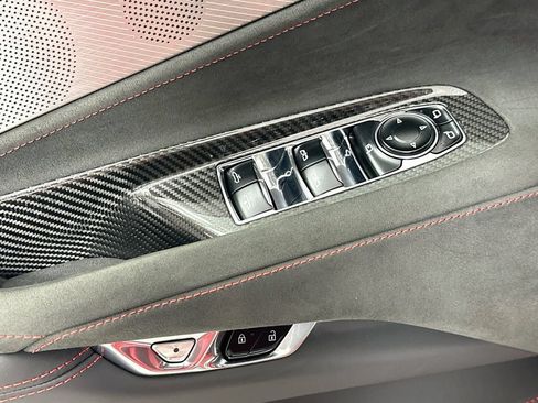Used 2021 Chevrolet Corvette Stingray Premium Conv w/ Z51 Performance Package RWD image 13