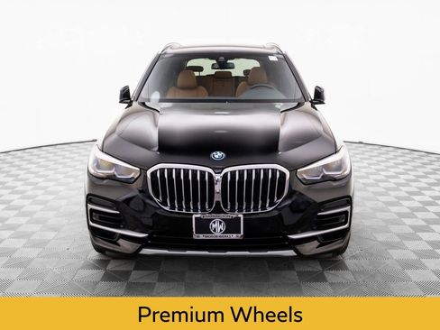 Used 2023 BMW X5 xDrive45e w/ Climate Comfort Package image 8