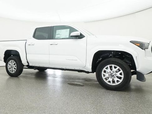 New 2025 Toyota Tacoma SR5 image 43