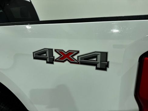 Used 2024 Ford F250 XLT AWD/4WD image 32