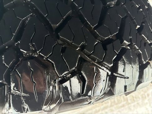 Used 2020 Chevrolet Silverado 2500 W/T w/ WT Convenience Package image 6