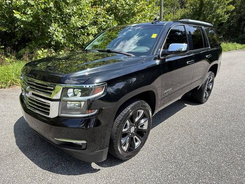 Used 2020 Chevrolet Tahoe Premier RWD image 2