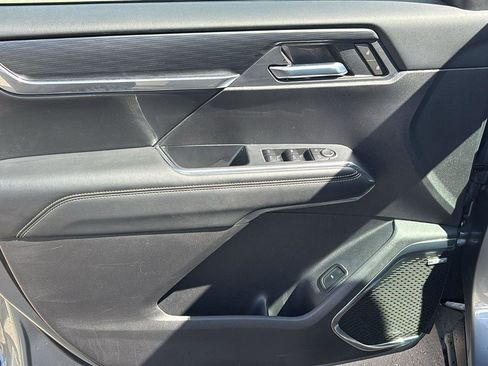 Certified 2025 GMC Acadia Elevation image 14