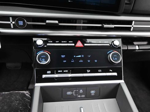 New 2026 Hyundai Santa Fe SE FWD image 21