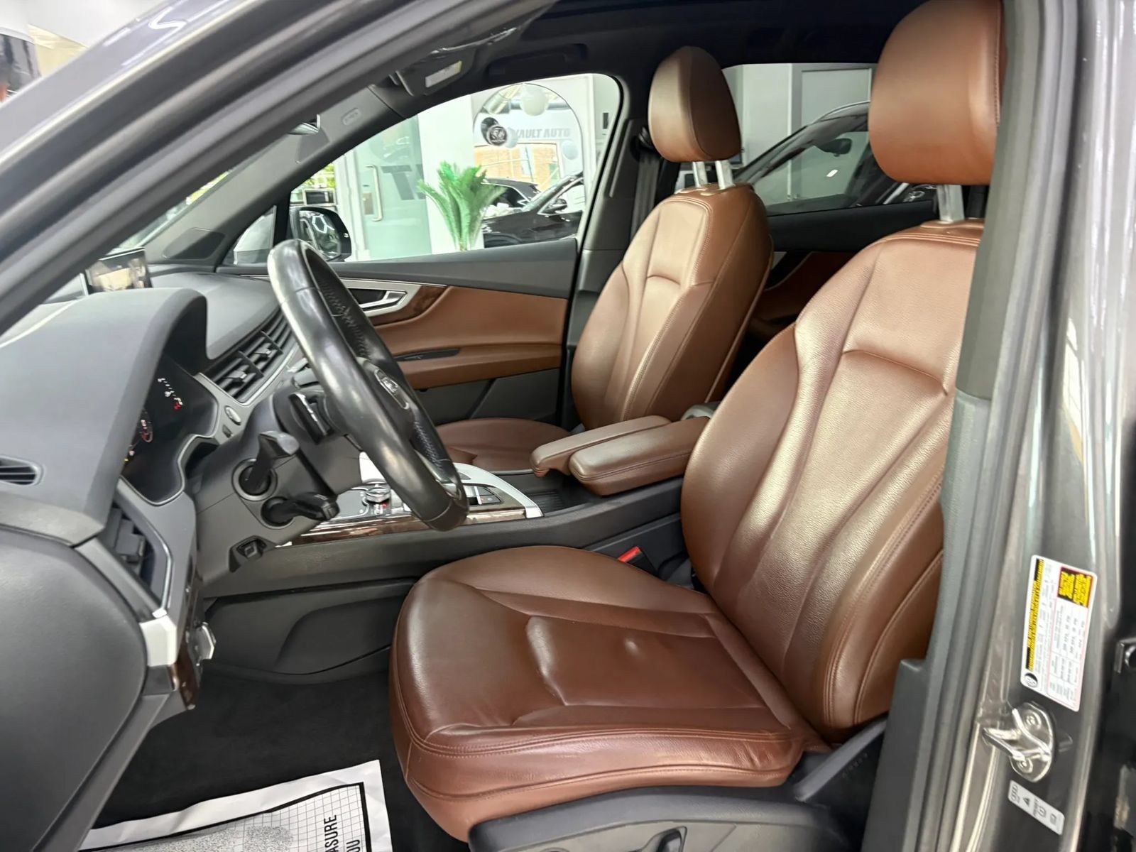Used 2018 Audi Q7 2.0T Premium Plus w/ Premium Plus Package AWD/4WD image 9
