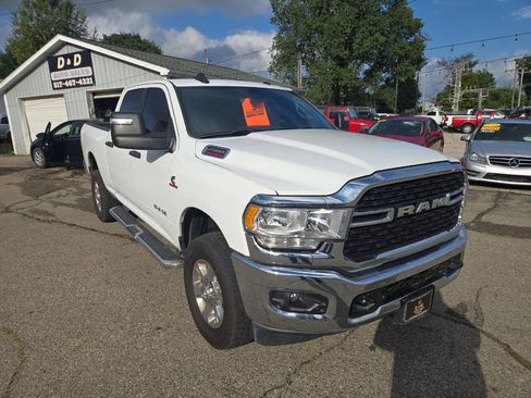 Used 2023 RAM 2500 Big Horn w/ Level 1 Equipment Group AWD/4WD image 2
