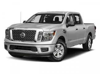 Used 2017 Nissan Titan SV video 1