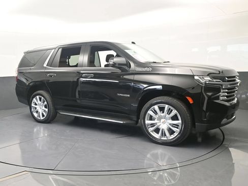 Used 2023 Chevrolet Tahoe High Country AWD/4WD image 8
