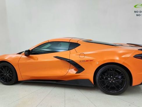 Used 2023 Chevrolet Corvette Stingray Preferred Cpe w/ Z51 Performance Package RWD image 4