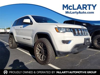 Used 2018 Jeep Grand Cherokee Laredo