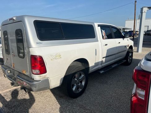 Used 2018 RAM 1500 Big Horn AWD/4WD image 9