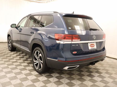 Used 2022 Volkswagen Atlas SEL image 3