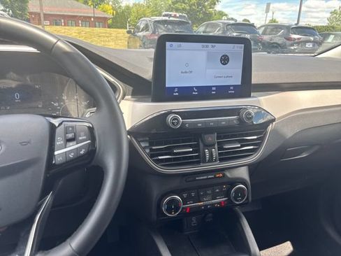 Used 2022 Ford Escape SE w/ Convenience Package AWD/4WD image 18