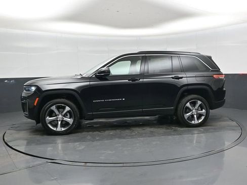 New 2026 Jeep Grand Cherokee Limited RWD image 7
