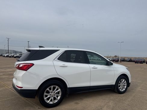 Used 2020 Chevrolet Equinox LT image 26