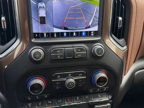 Used 2020 Chevrolet Silverado 2500 High Country w/ Z71 Off-Road Package AWD/4WD image 21