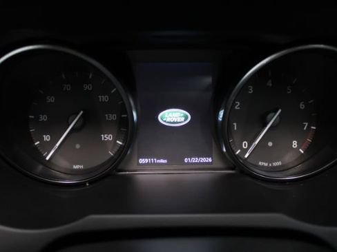 Used 2018 Land Rover Range Rover Evoque SE Dynamic image 14