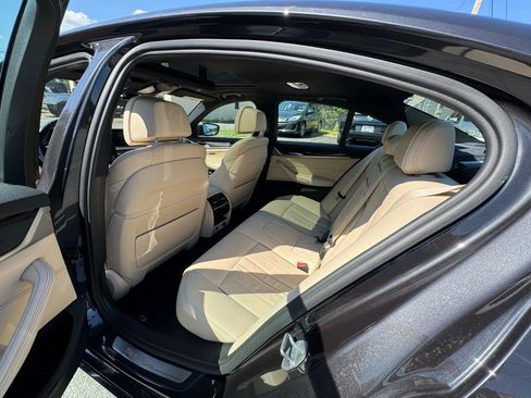 Used 2017 BMW 530i xDrive image 30