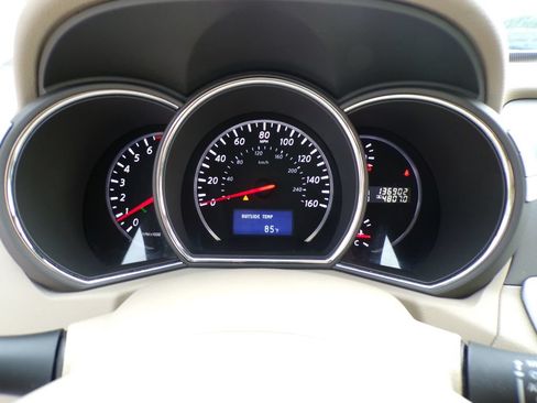 Used 2013 Nissan Murano LE w/ Platinum Pkg AWD/4WD image 25