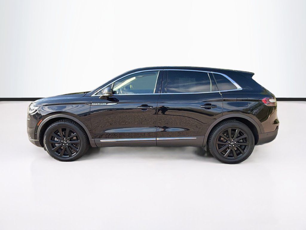 Used 2021 Lincoln Nautilus Reserve w/ Equipment Group 202A AWD/4WD image 8