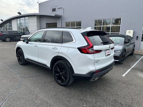 Used 2023 Honda CR-V Sport Touring image 5