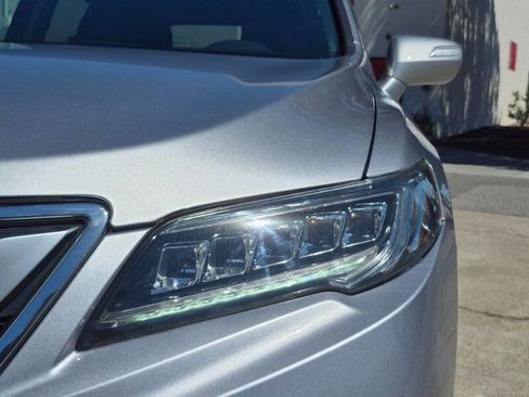 Used 2018 Acura RDX FWD image 8