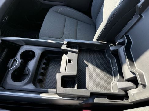 Used 2023 RAM 1500 Big Horn image 28