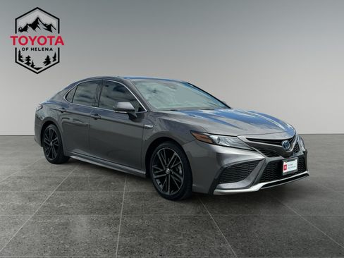 Certified 2021 Toyota Camry XSE w/ Navigation Upgrade Package FWD image 7