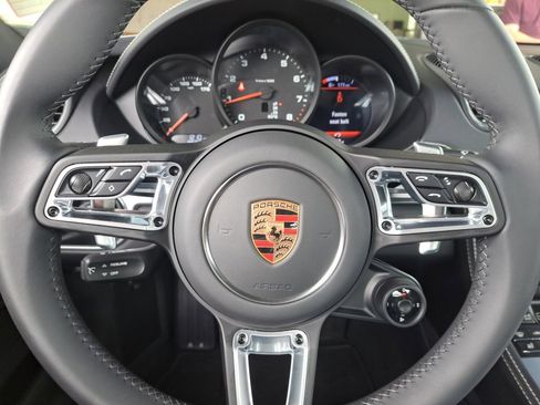 Used 2024 Porsche 718 Cayman image 29