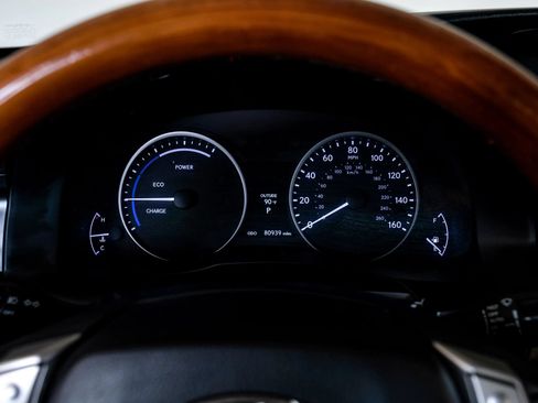 Used 2014 Lexus ES 300h w/ Luxury Package w/Bamboo Trim FWD image 18