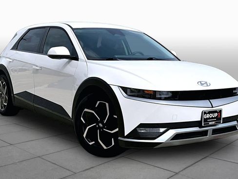 Certified 2024 Hyundai Ioniq 5 SEL image 2